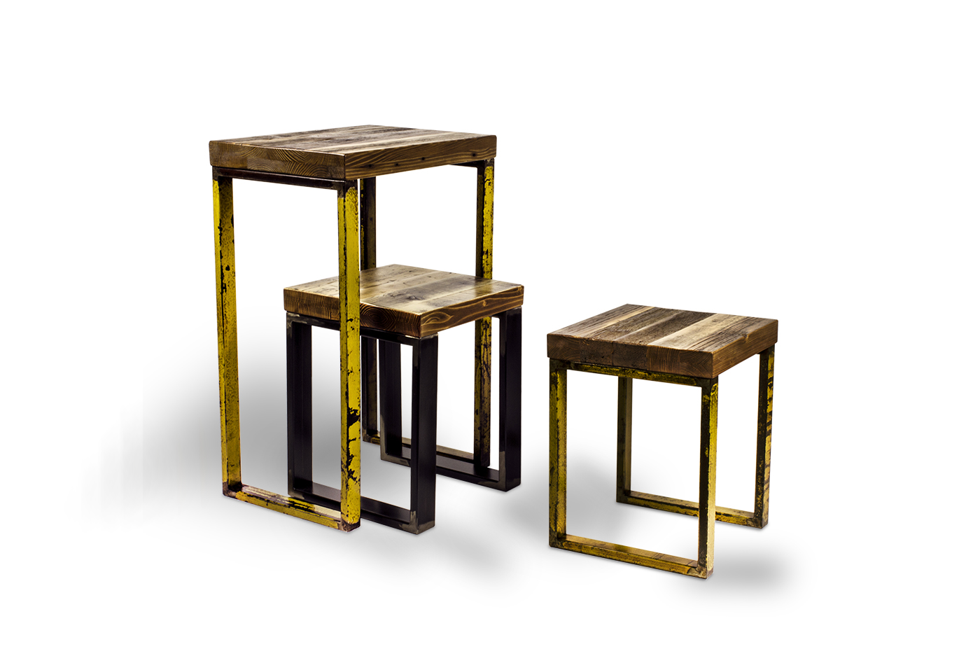 krzesła, stołki z litego drewna. Meble w stylu loft/ industrailnym